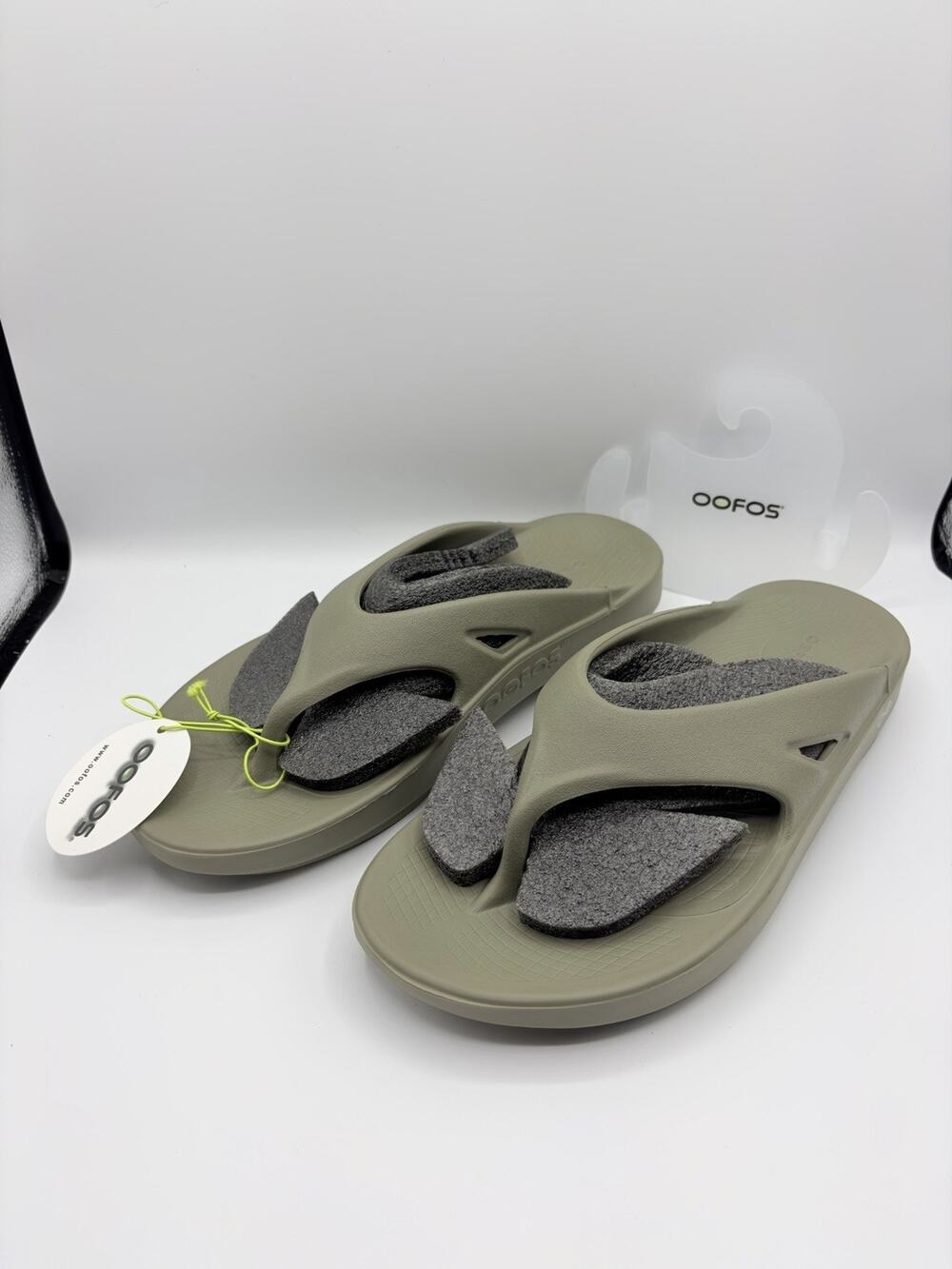 OOFOS OOriginal Unisex Slide Recovery Sandals Womens 13 Mens 11 Foliage Green